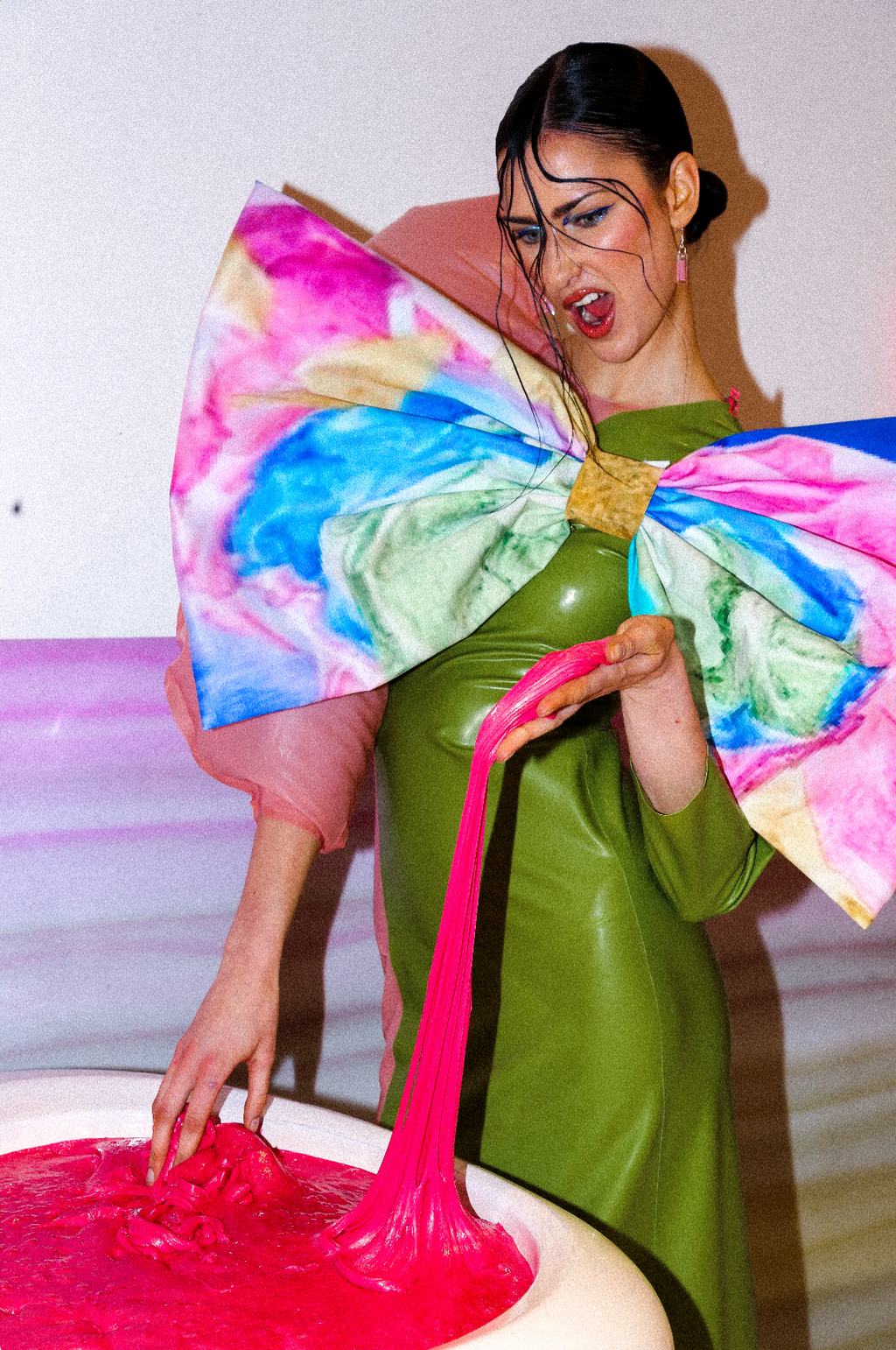 Classy Bow- Oversized Sculptural Bow with Magnetic Closure and Emotional Print